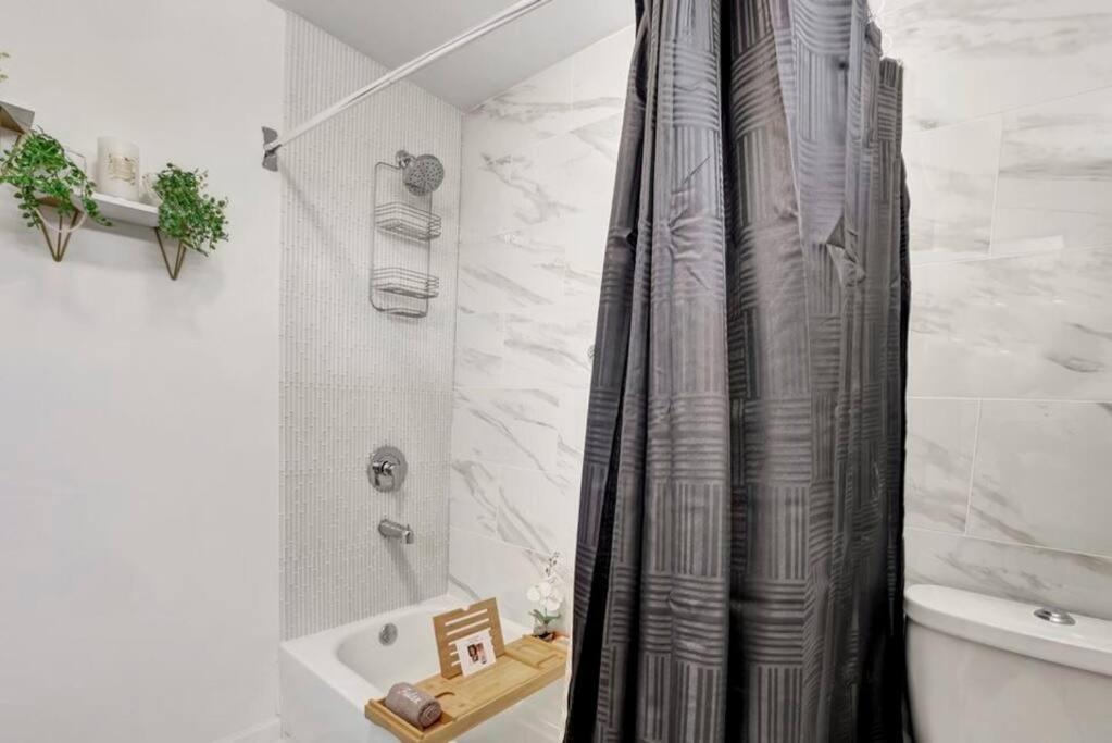 Royalty In The Magic City Villa Birmingham Bagian luar foto