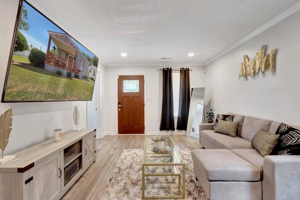 Royalty In The Magic City Villa Birmingham Bagian luar foto